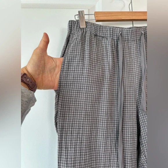 Eileen Fisher Women’s Linen Checkered Drawstring Ankle Pants (Size XS) - Picture 3 of 8